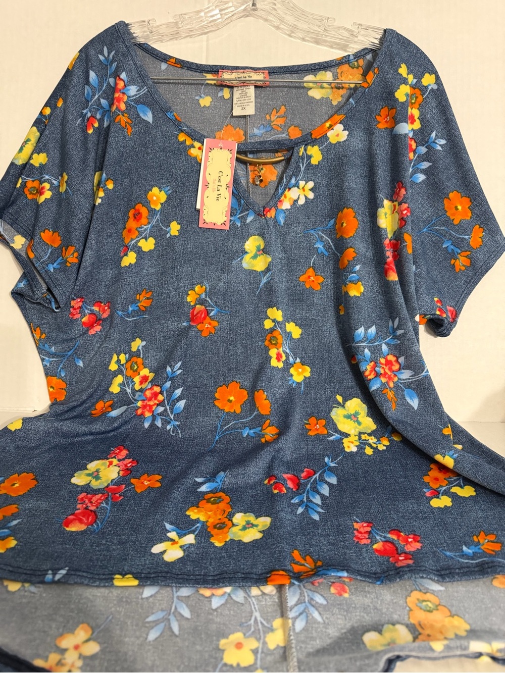 C’est La Vie Ladies Floral Hi-Lo Blouse